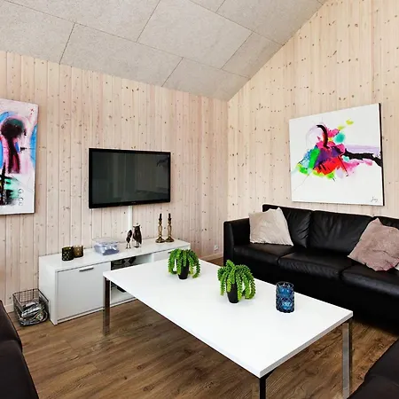 Luxury Pool By Sea - By Traum Bogense