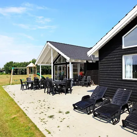 4 Star In * Bogense